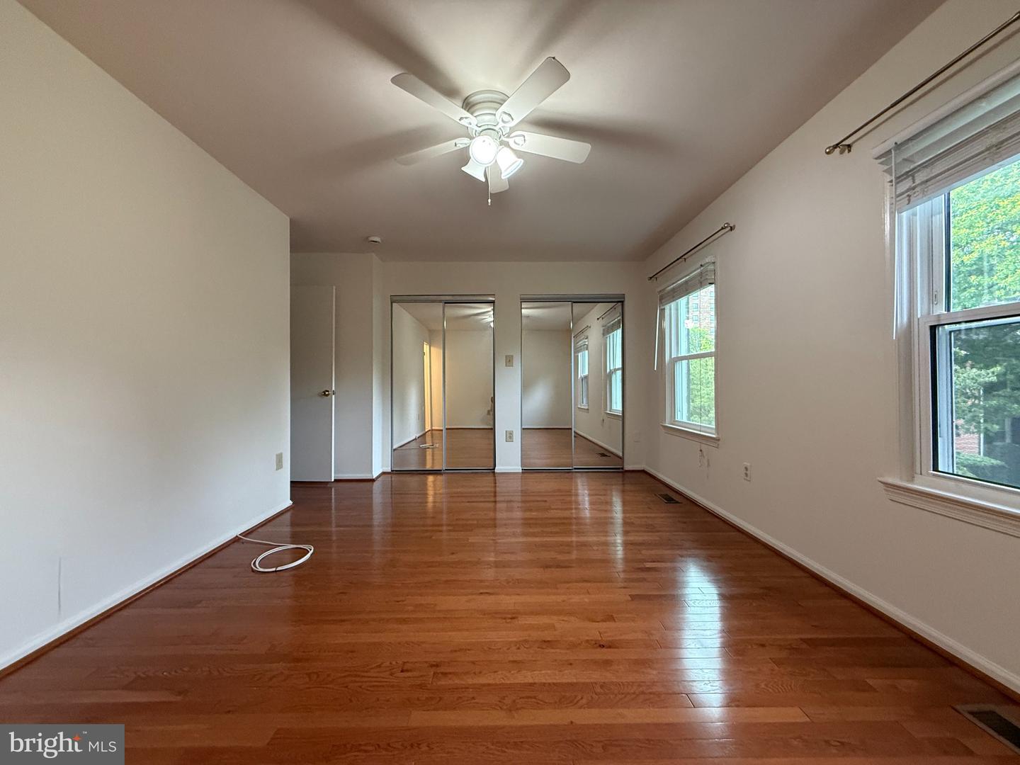 10240 Arizona Cir #33 Property Photo 12