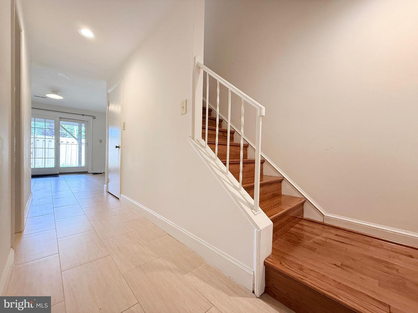 10240 Arizona Cir #33 Property Photo 17
