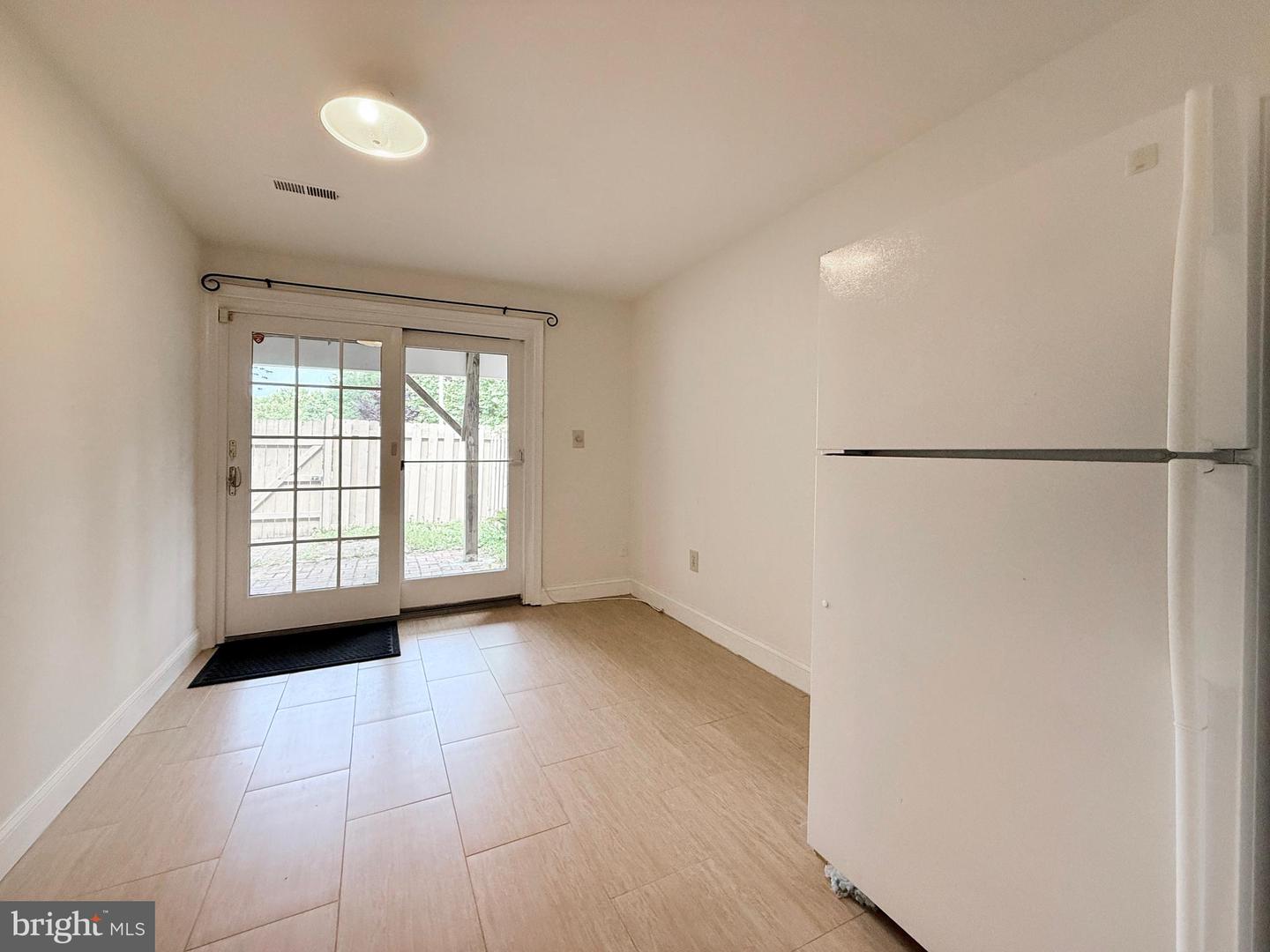 10240 Arizona Cir #33 Property Photo 19