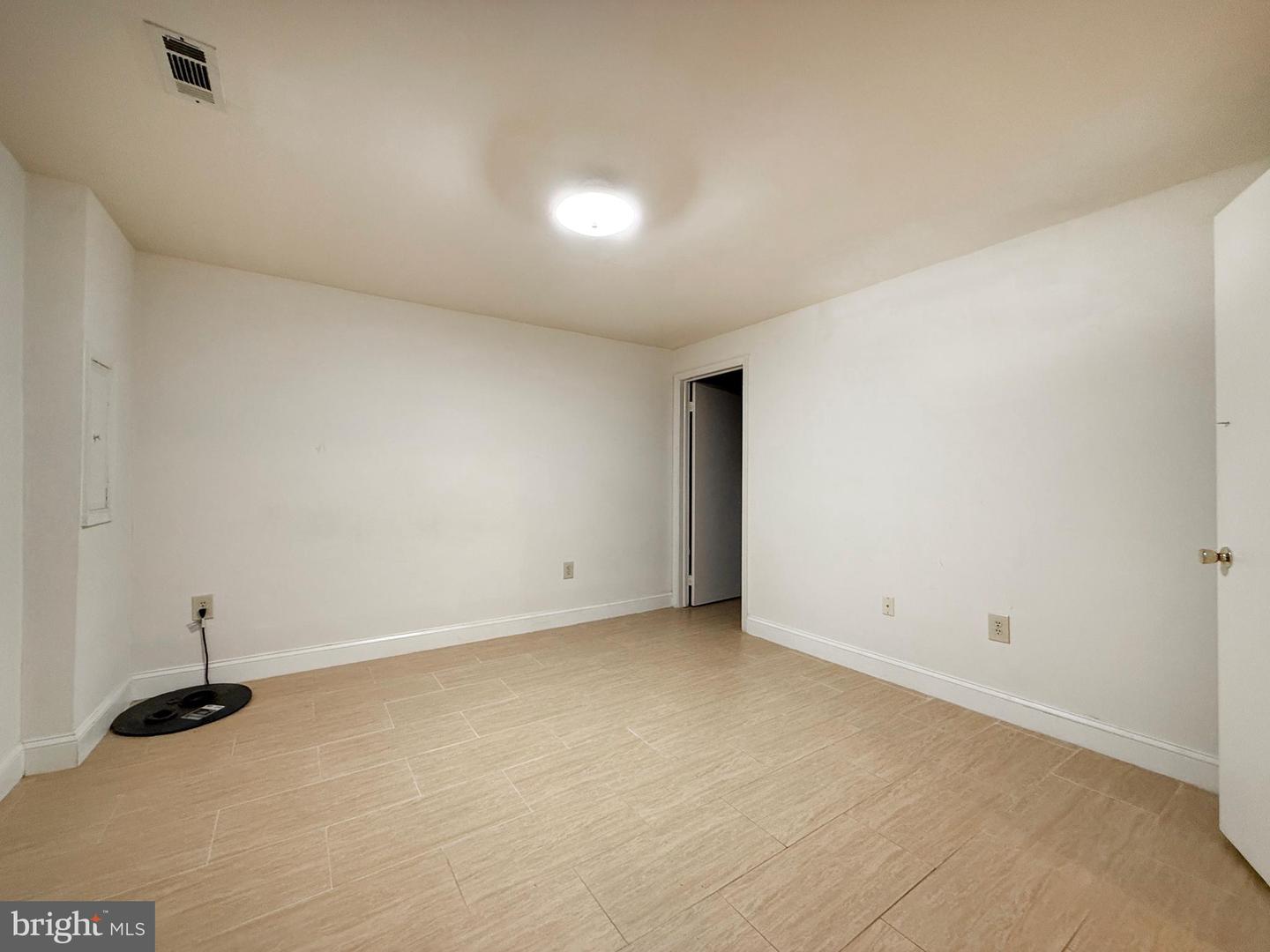10240 Arizona Cir #33 Property Photo 21
