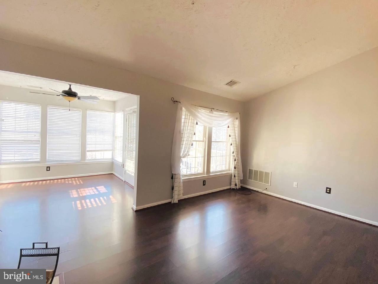 13107 Briarcliff Ter #211 Property Photo 3
