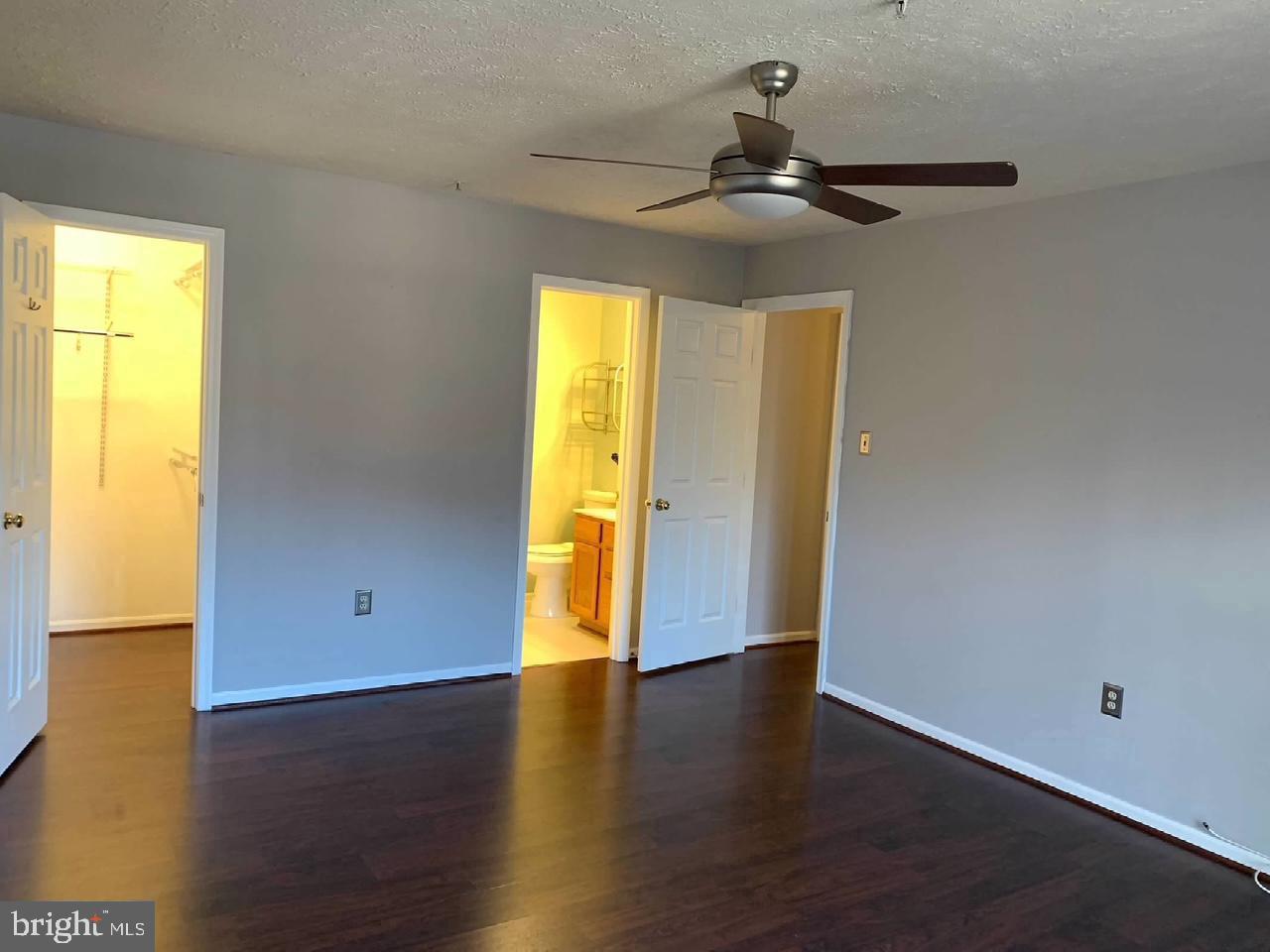 13107 Briarcliff Ter #211 Property Photo 11