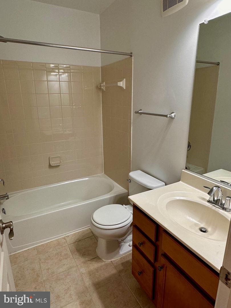 22928 Spicebush Dr #1641 Property Photo 11