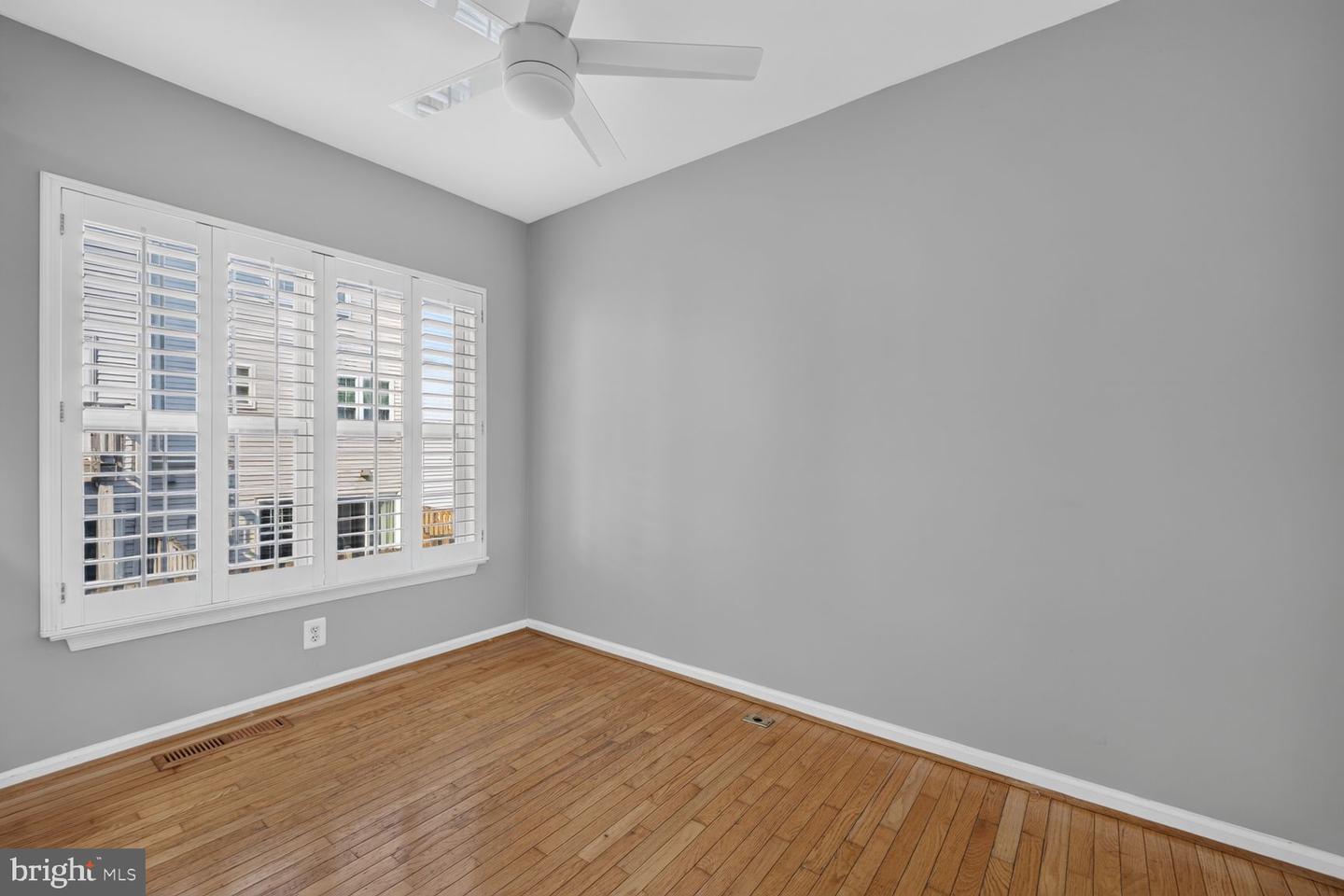 13504 Hamlet Square Ct Property Photo 17