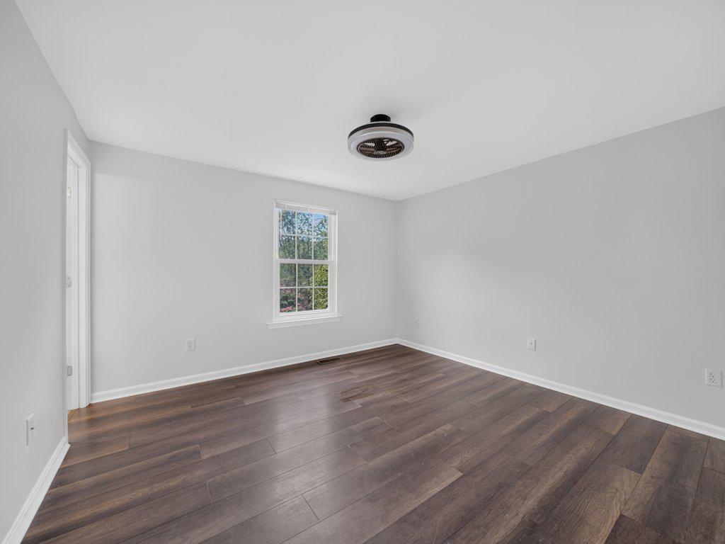 4414 Cannes Ln Property Photo 13