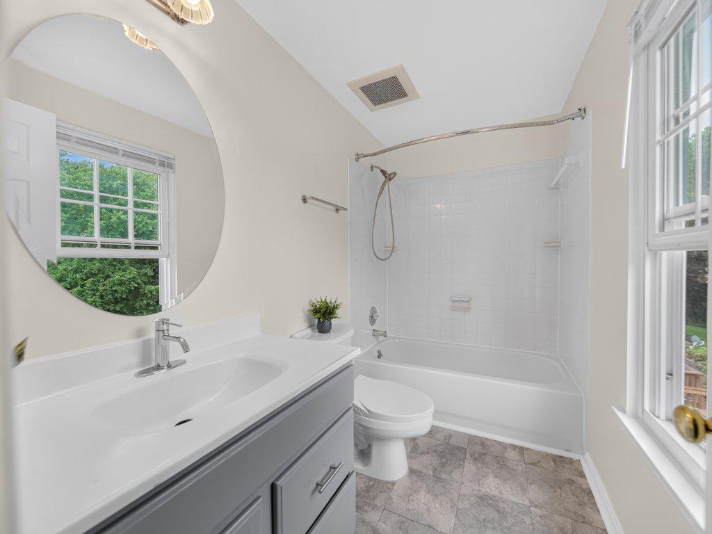 4414 Cannes Ln Property Photo 15