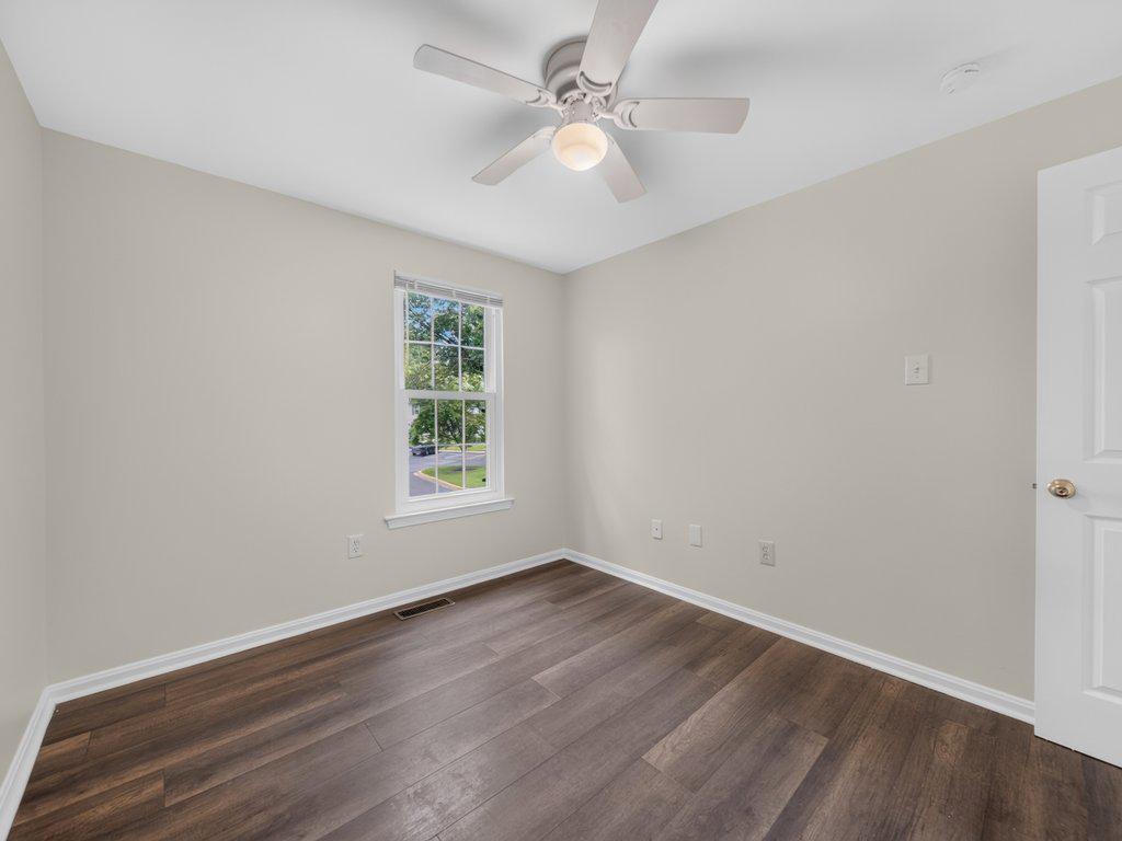 4414 Cannes Ln Property Photo 18