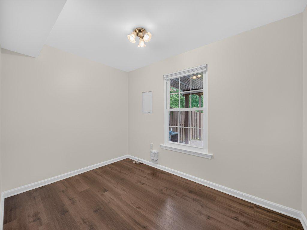4414 Cannes Ln Property Photo 27