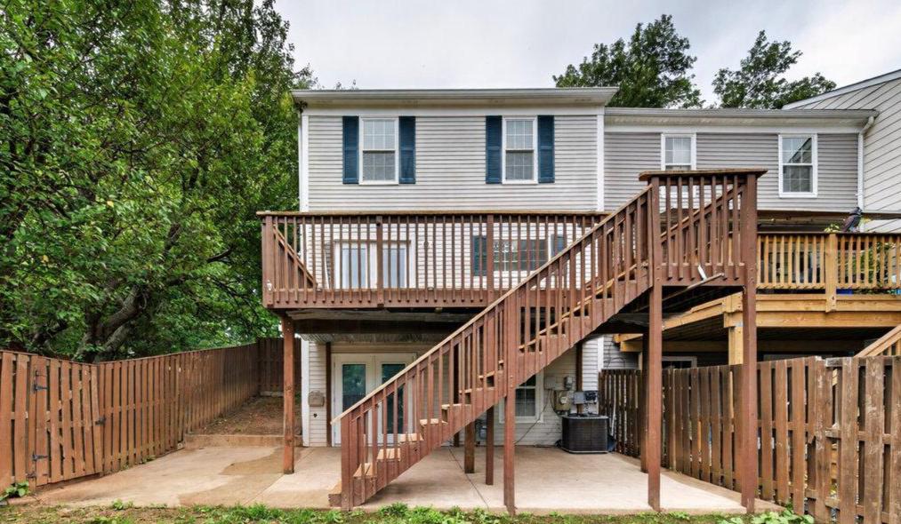4414 Cannes Ln Property Photo 28