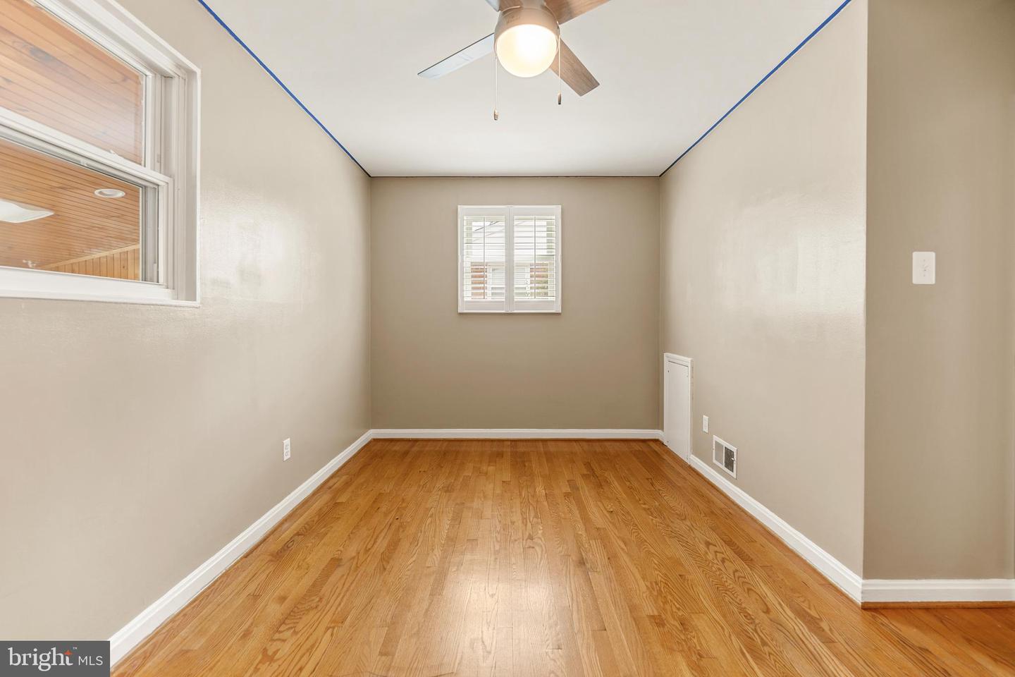 11809 Timber Ln Property Photo 11