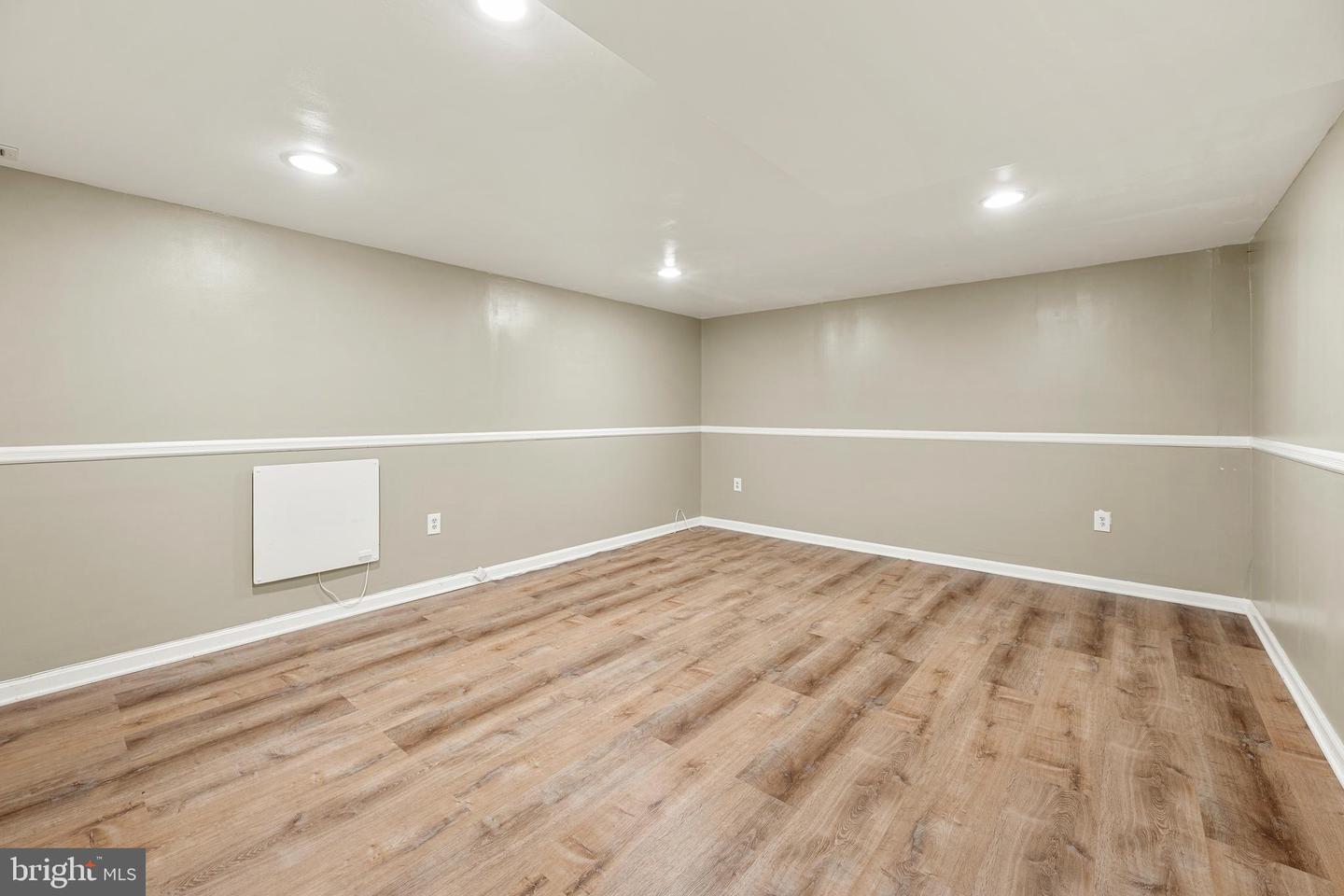 11809 Timber Ln Property Photo 18