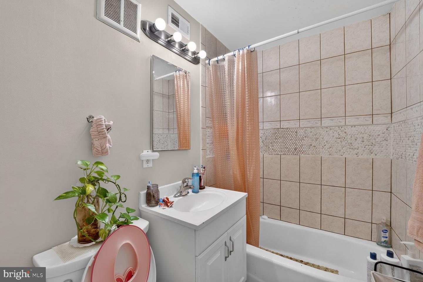 3111 University Blvd W #f4 Property Photo 14
