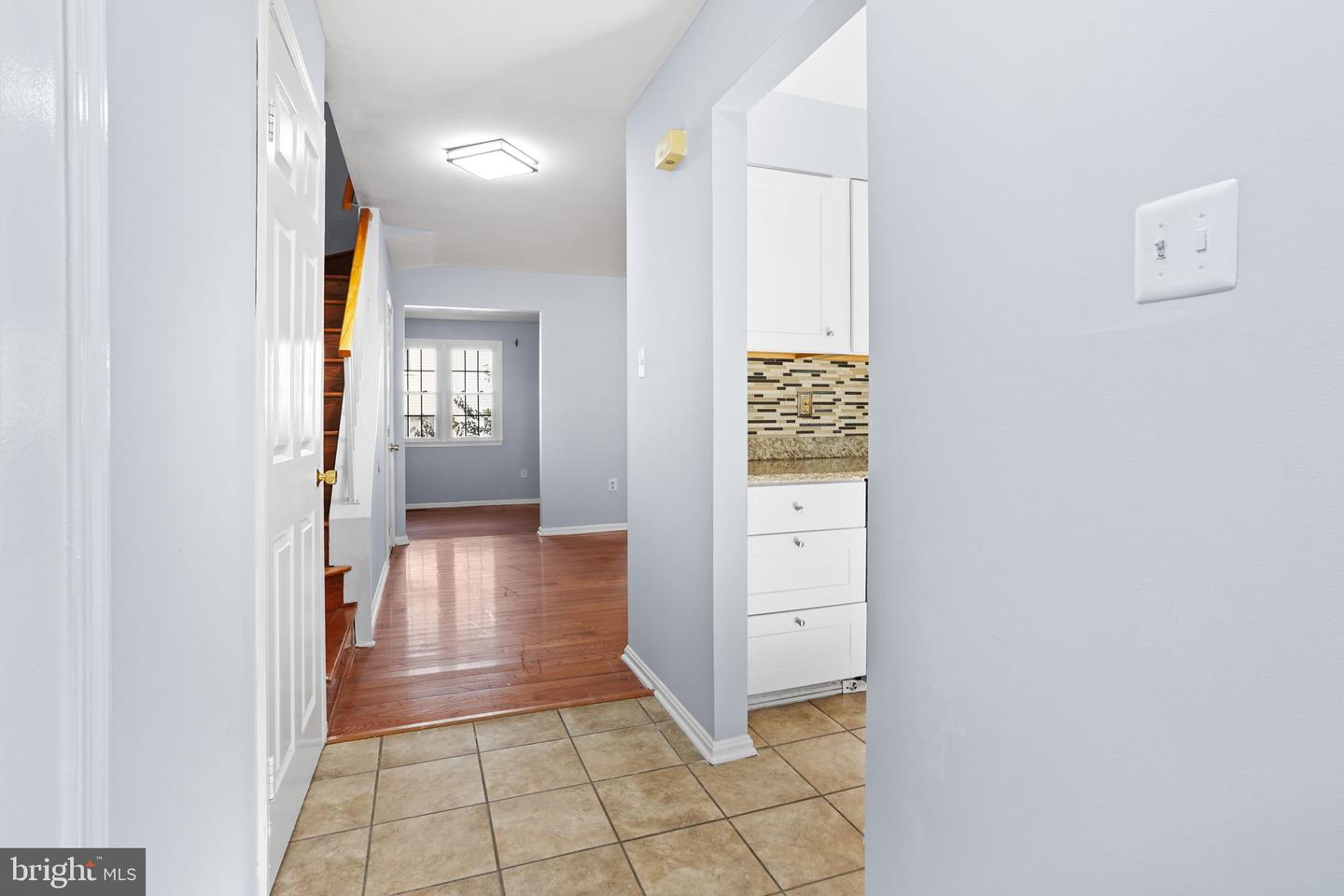 2015 Featherwood St Property Photo 3