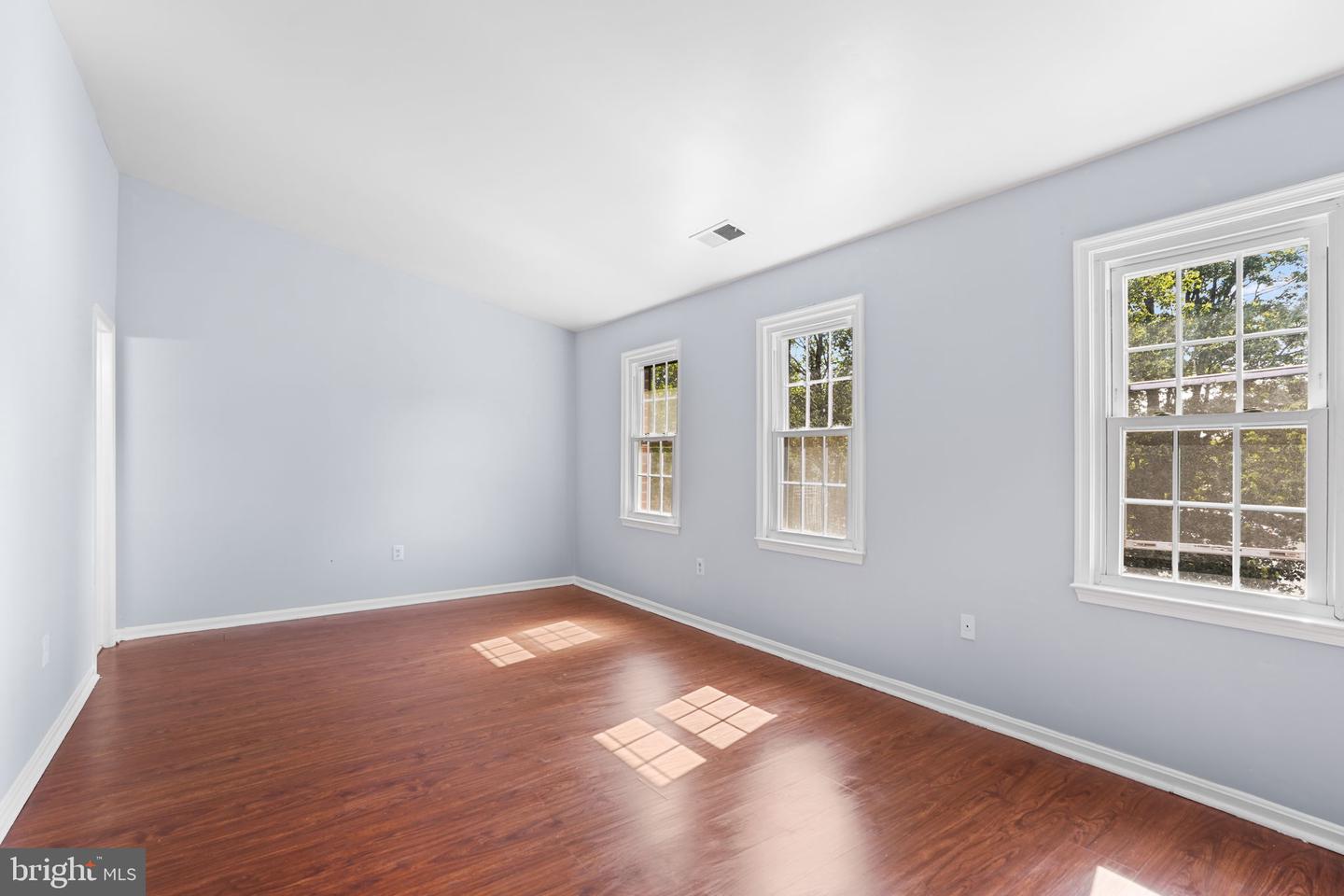 2015 Featherwood St Property Photo 22