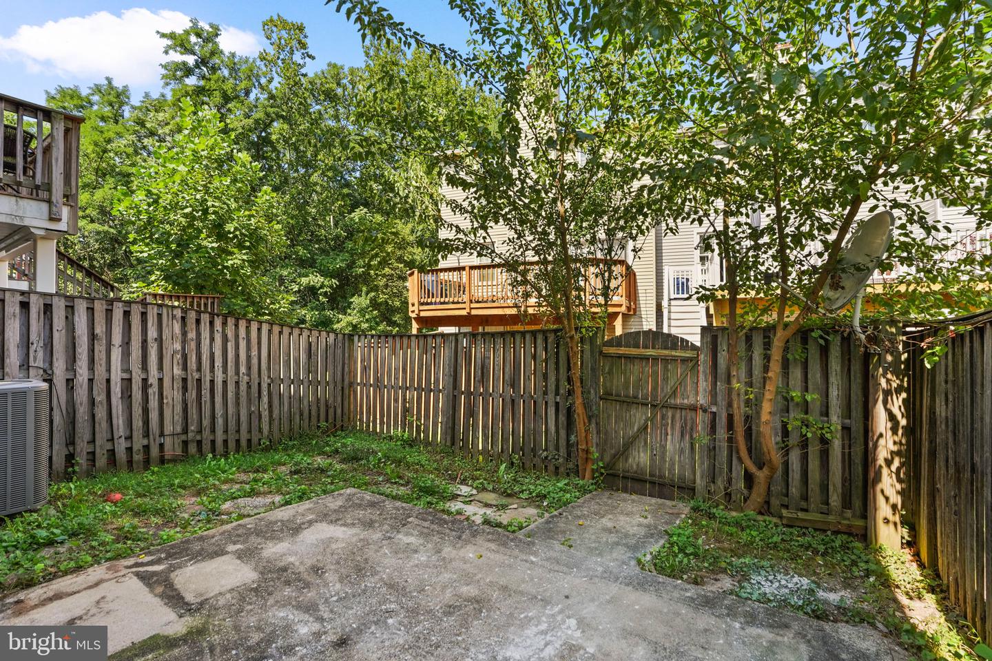 2015 Featherwood St Property Photo 42