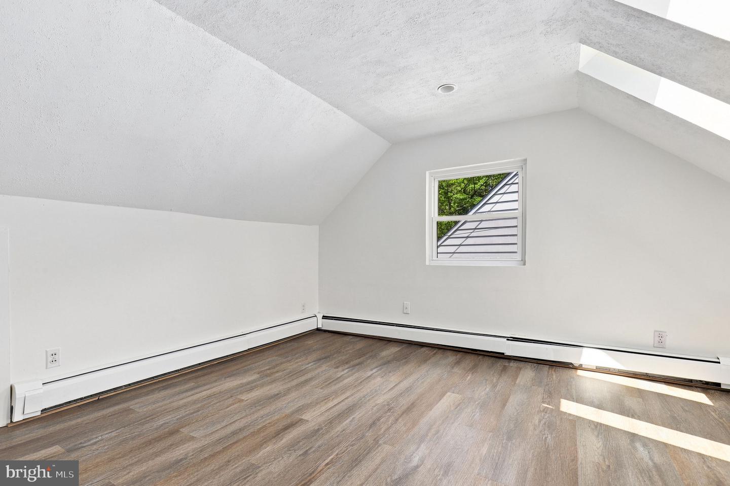 710 Dryden St Property Photo 23