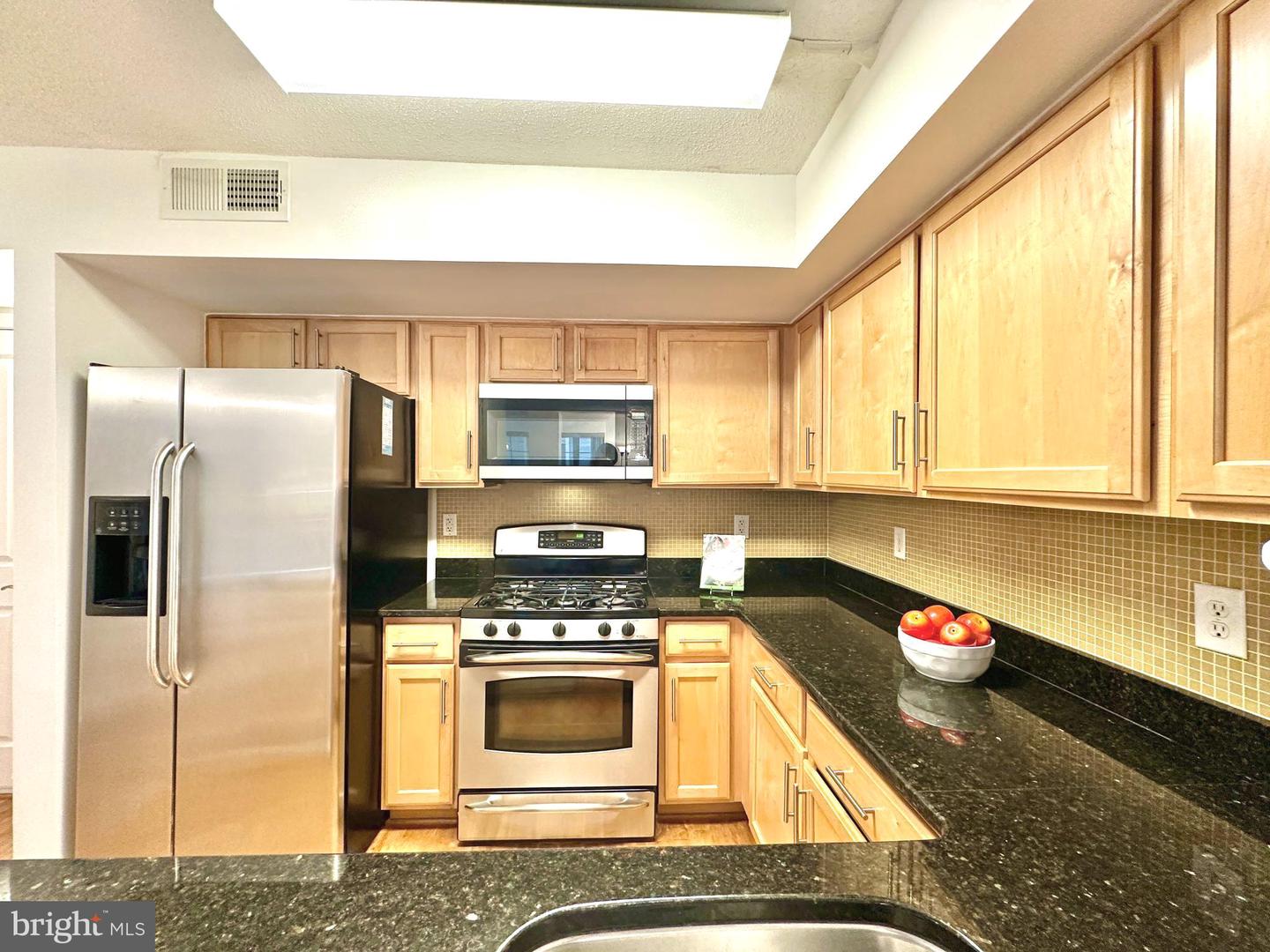 7923 Eastern Ave #404 Property Photo 10