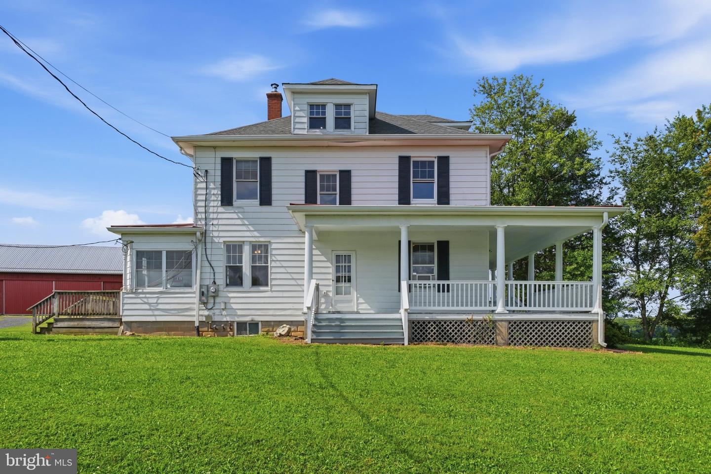 22422 Whites Ferry Rd Property Photo 17