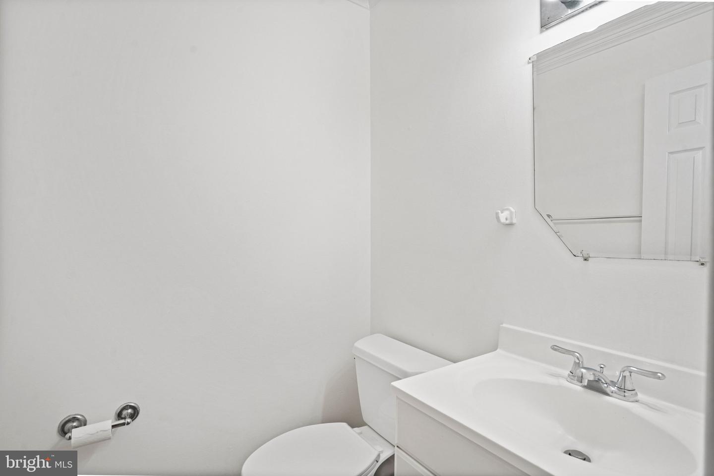 8304 Mountain Ash Way Property Photo 10