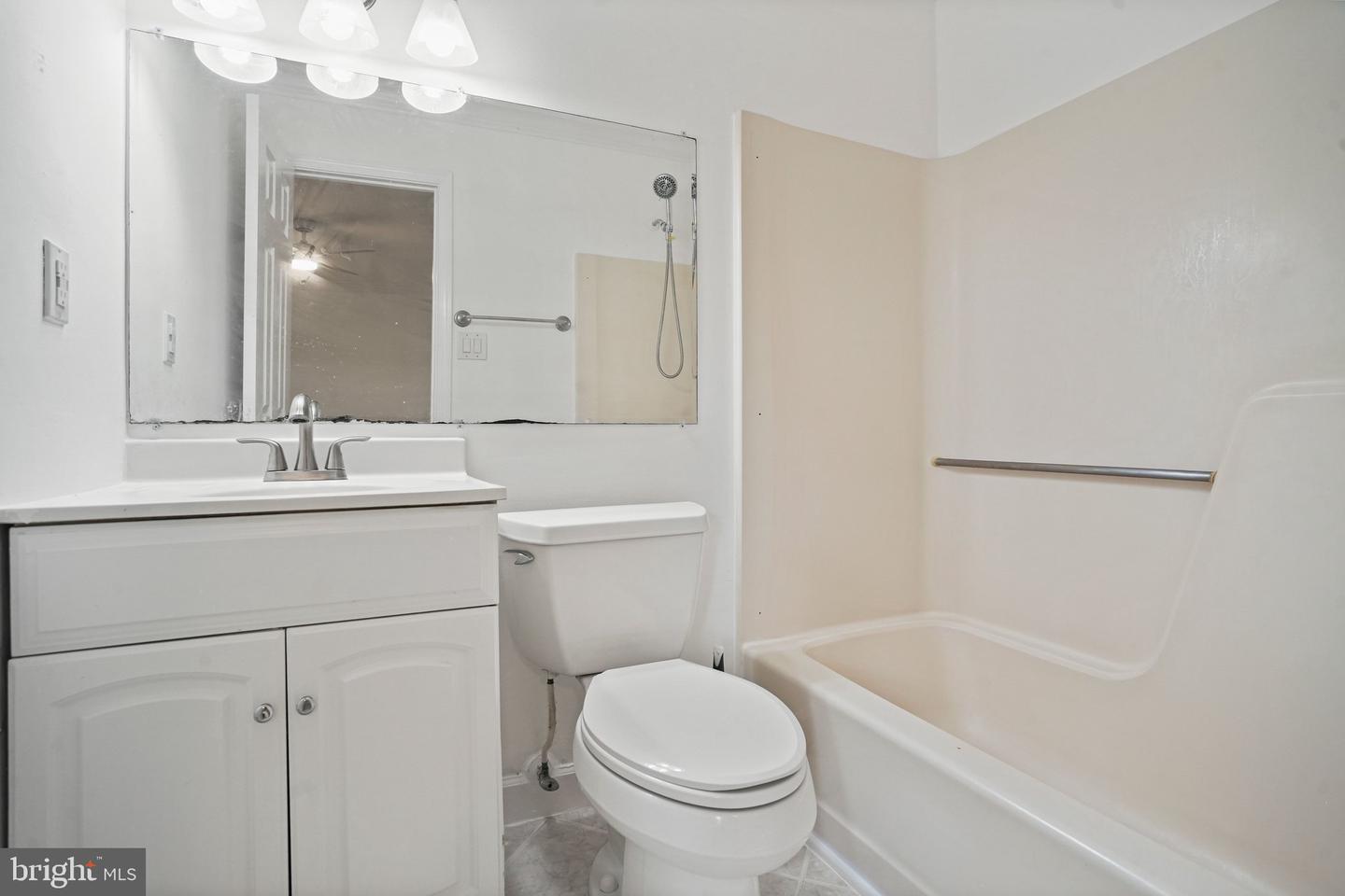 8304 Mountain Ash Way Property Photo 20