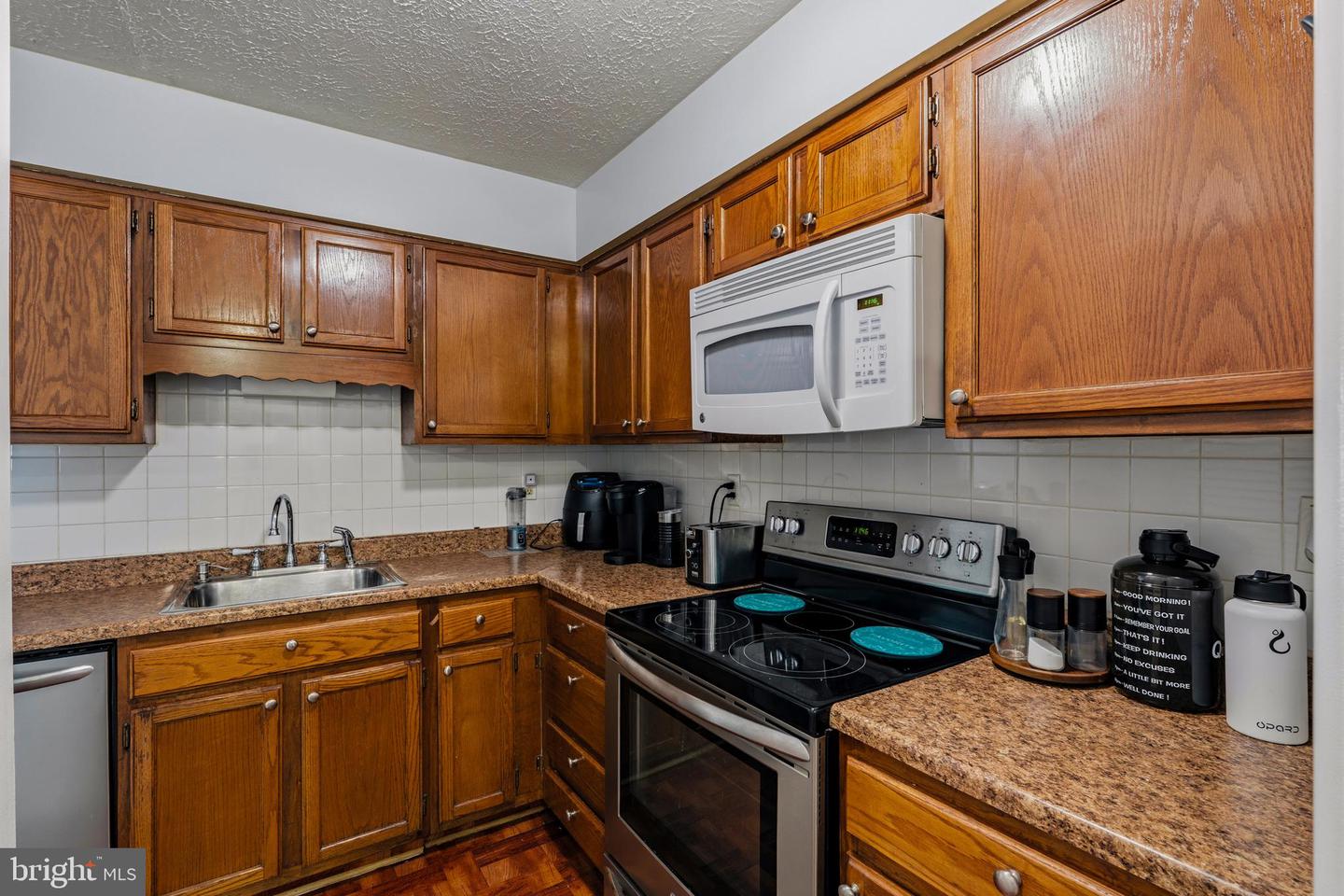 3024 Ohara Pl Property Photo 3