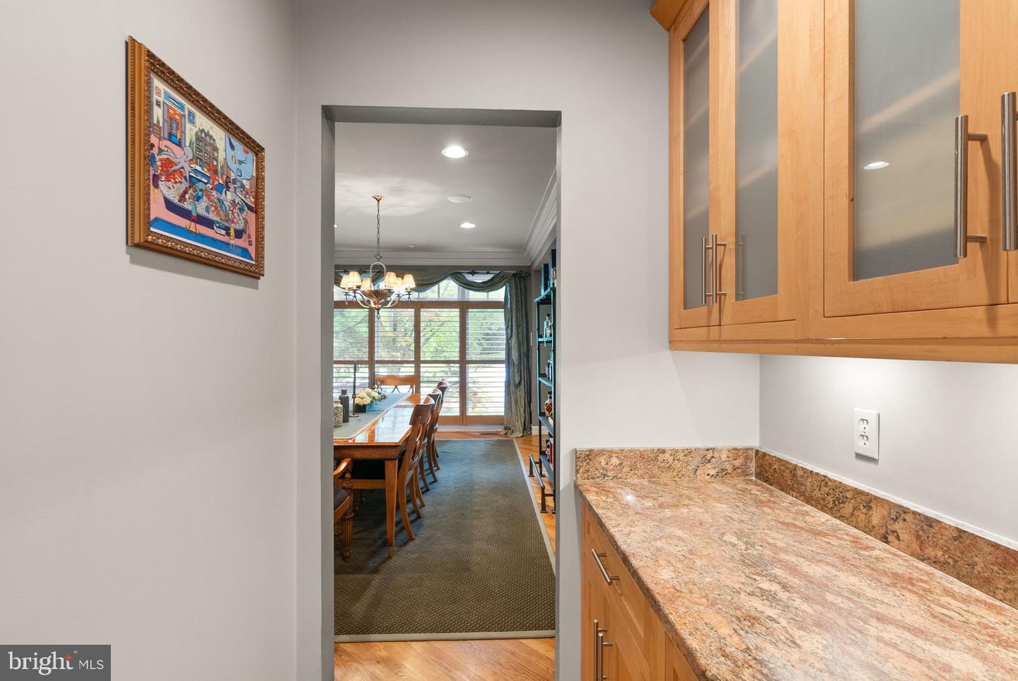 7016 Winterberry Ln Property Photo 12