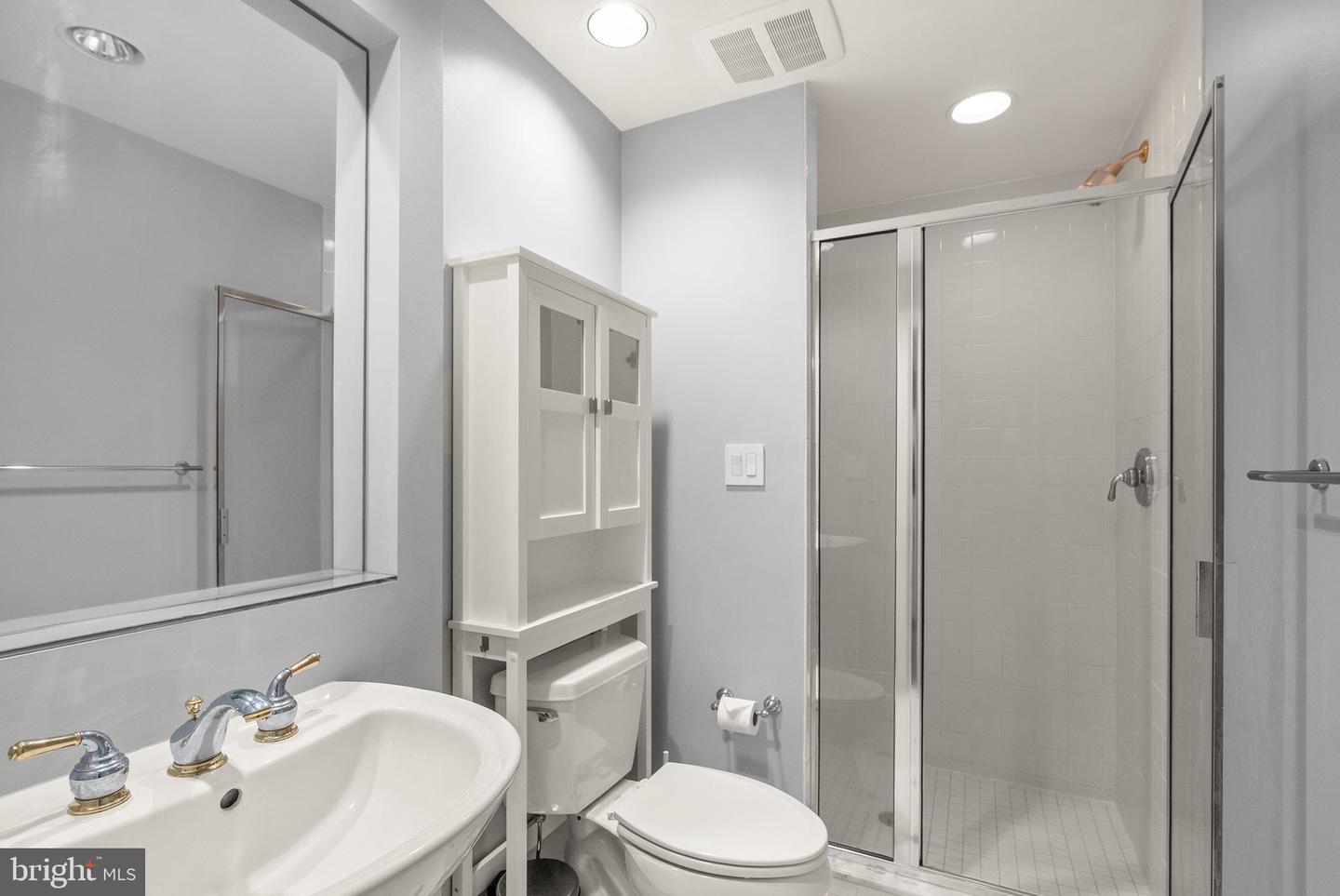 7016 Winterberry Ln Property Photo 55