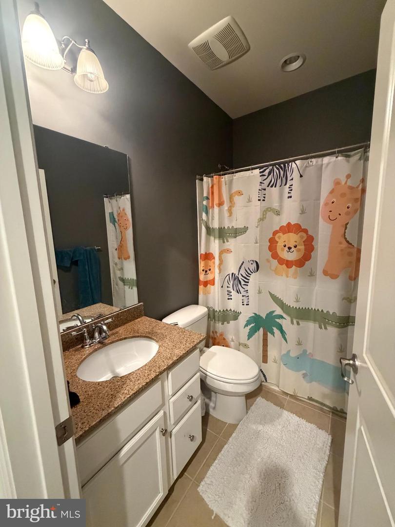 364 Urban Ave #364 Property Photo 17