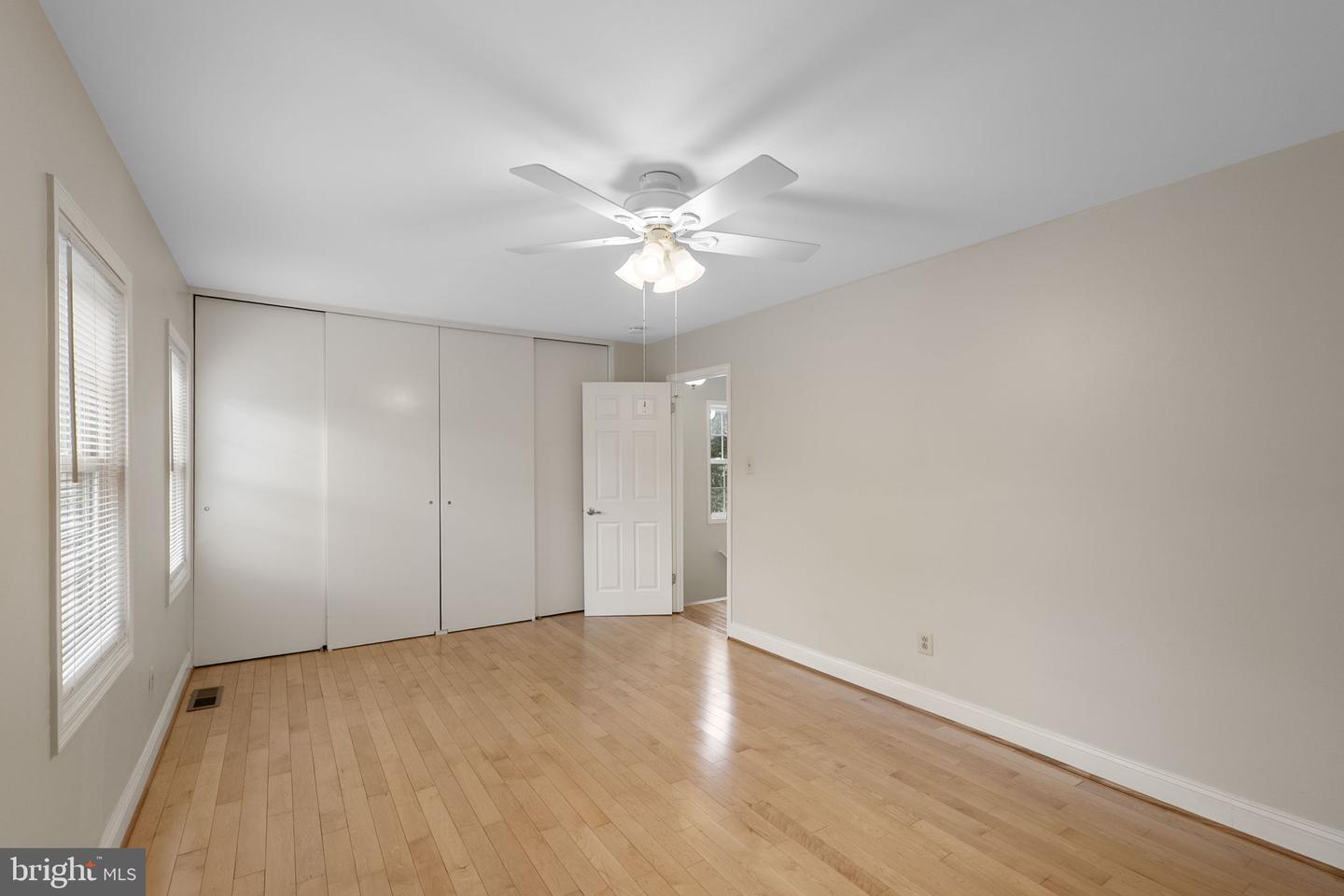 124 Barnsfield Ct #216 Property Photo 21