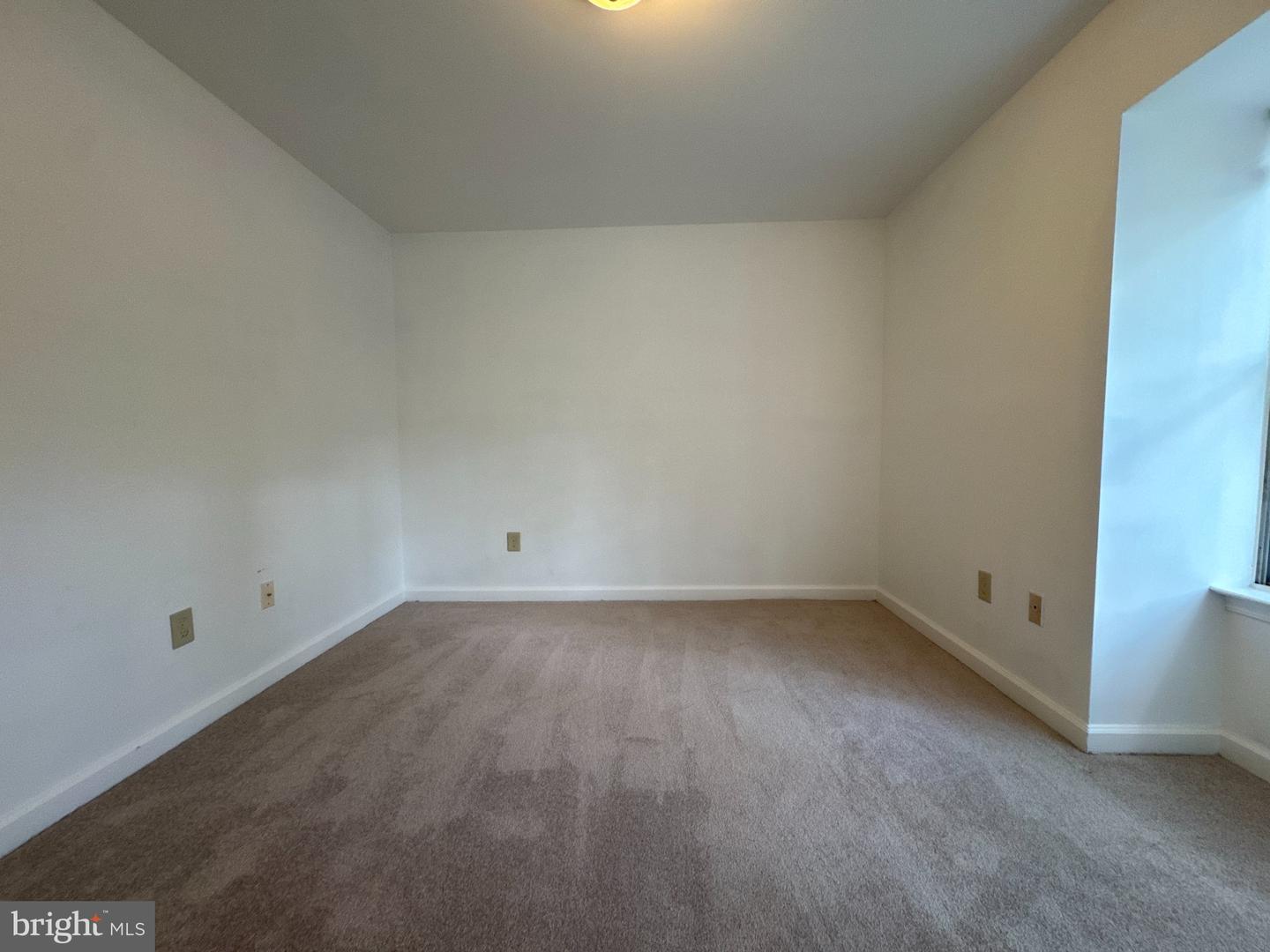 13613 Sir Thomas Way #12 Property Photo 22