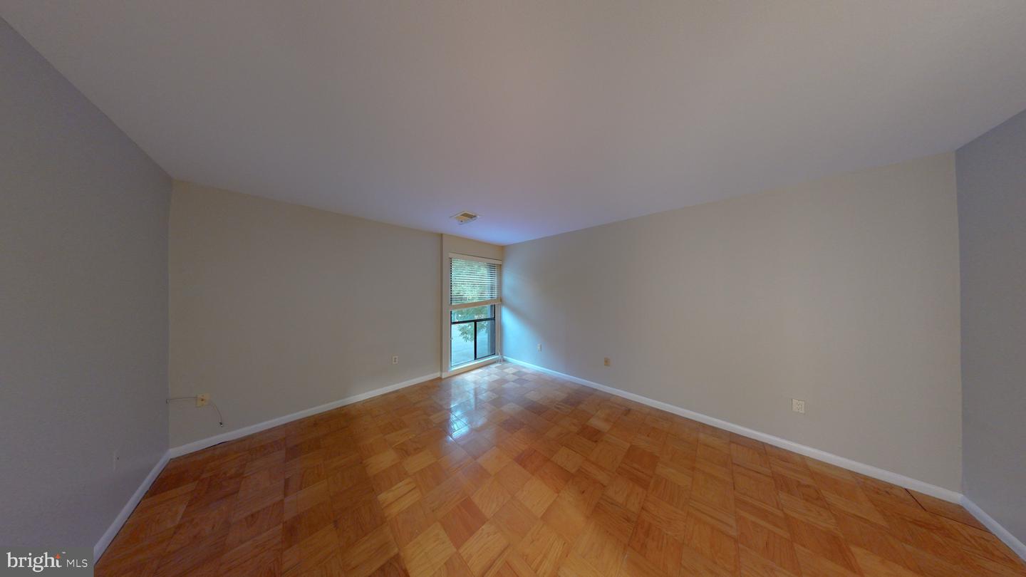 9806 Georgia Ave #302 Property Photo 10