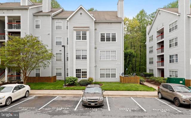 18512 BOYSENBERRY DR #128 Property Photo 1