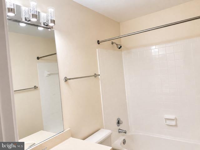 18512 Boysenberry Dr #128 Property Photo 11