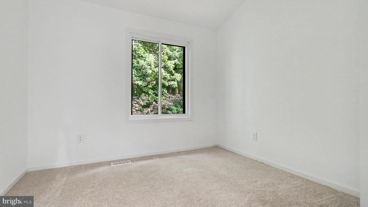 10719 Mist Haven Ter Property Photo 7