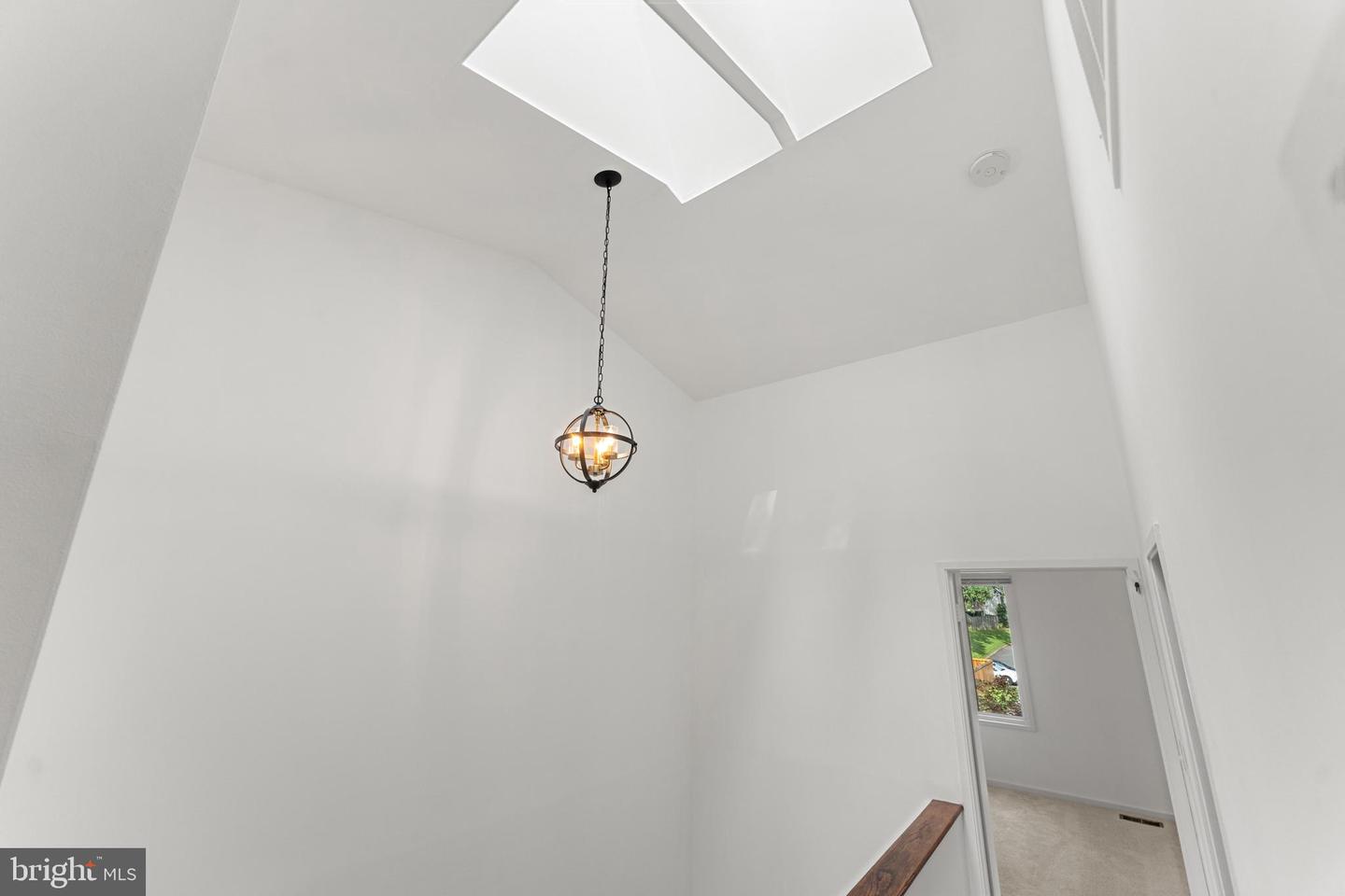 10719 Mist Haven Ter Property Photo 12