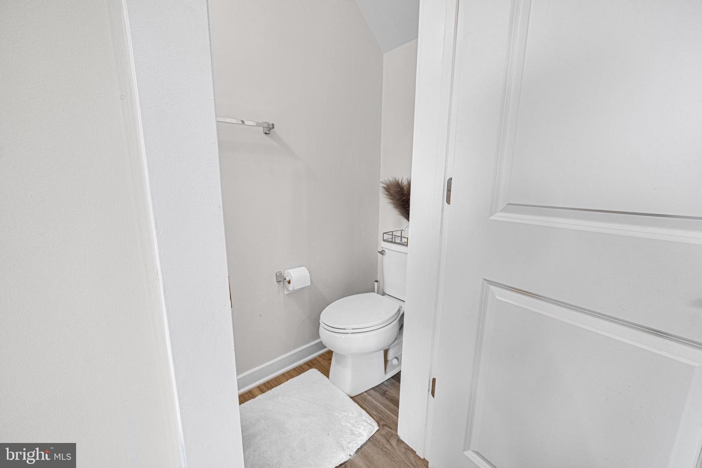 16316 Connors Way #15 Property Photo 14