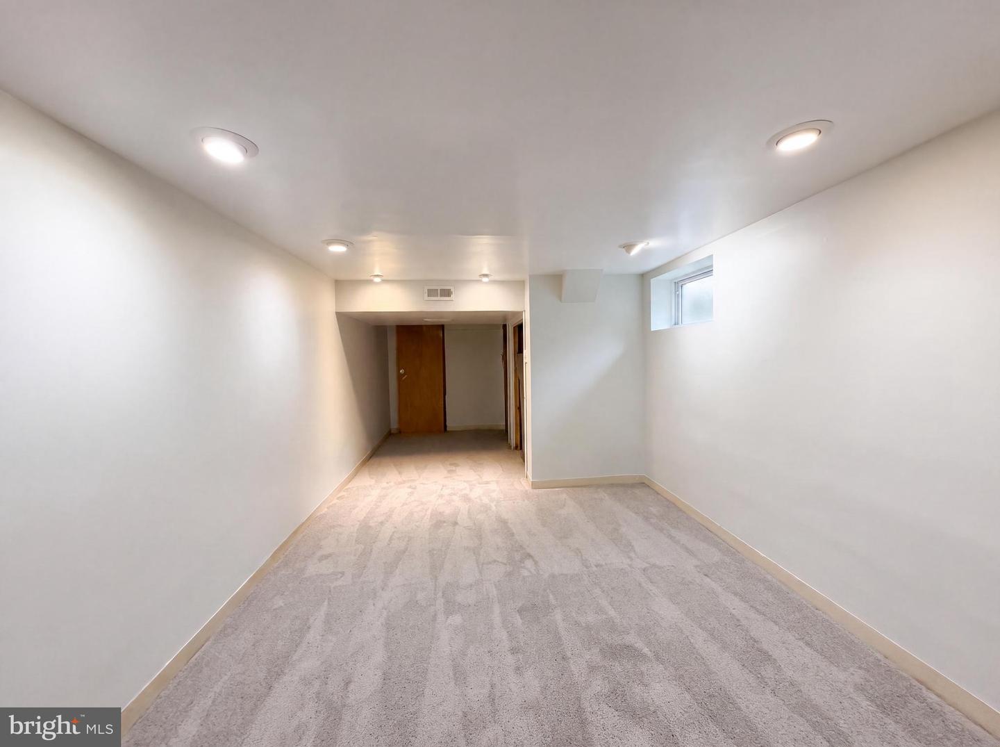 7405 Flower Ave Property Photo 15