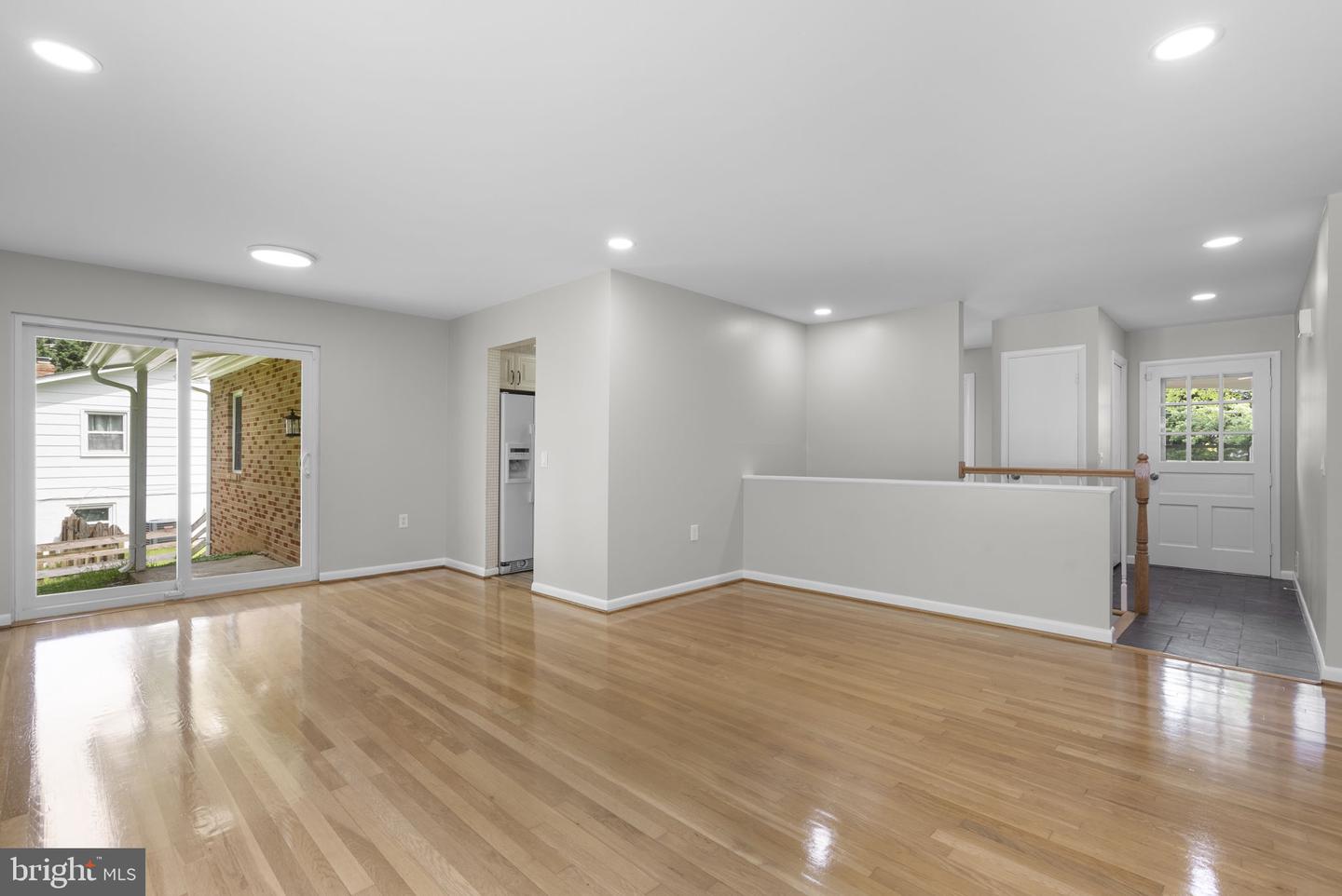 17408 Redland Rd Property Photo 15
