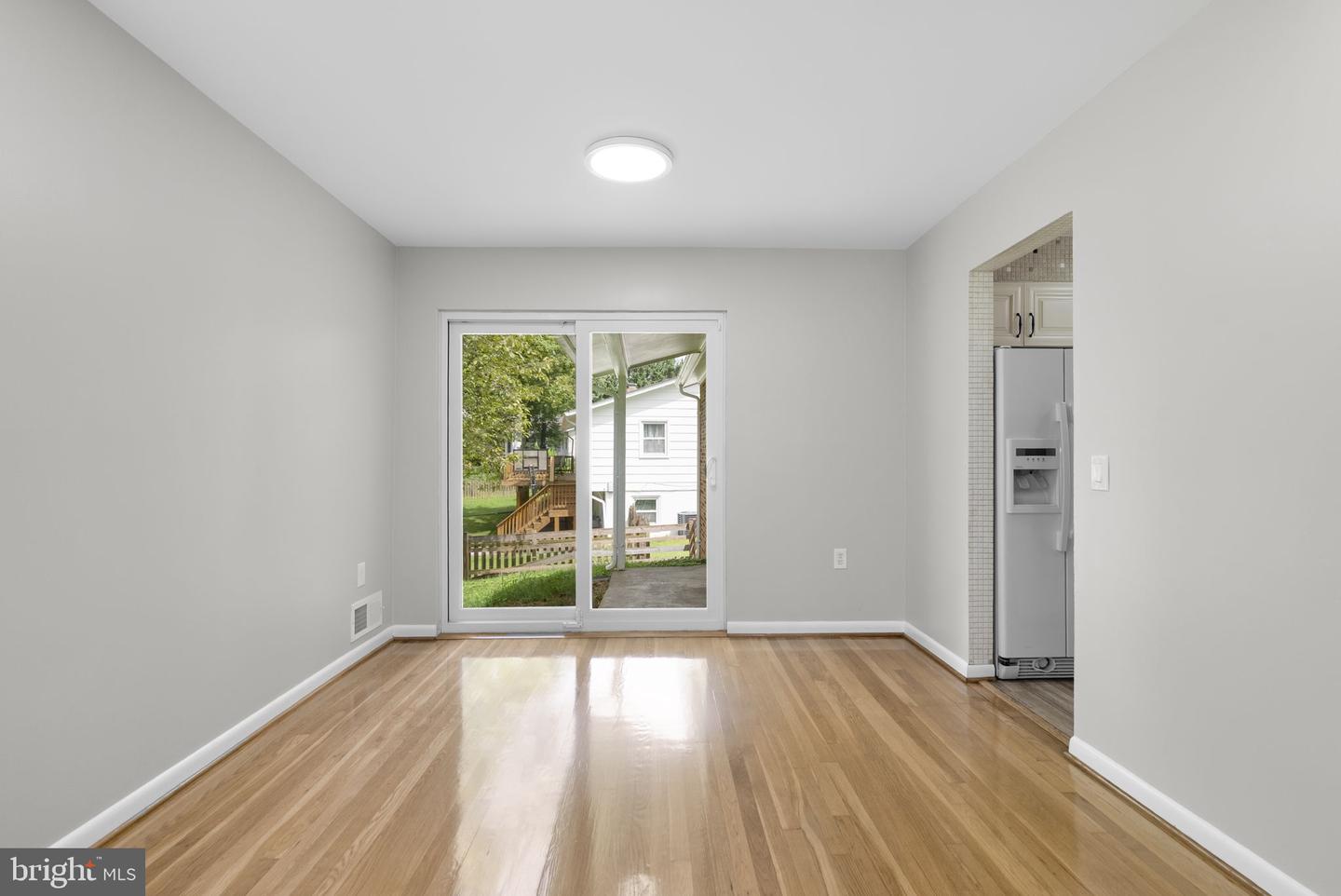 17408 Redland Rd Property Photo 16