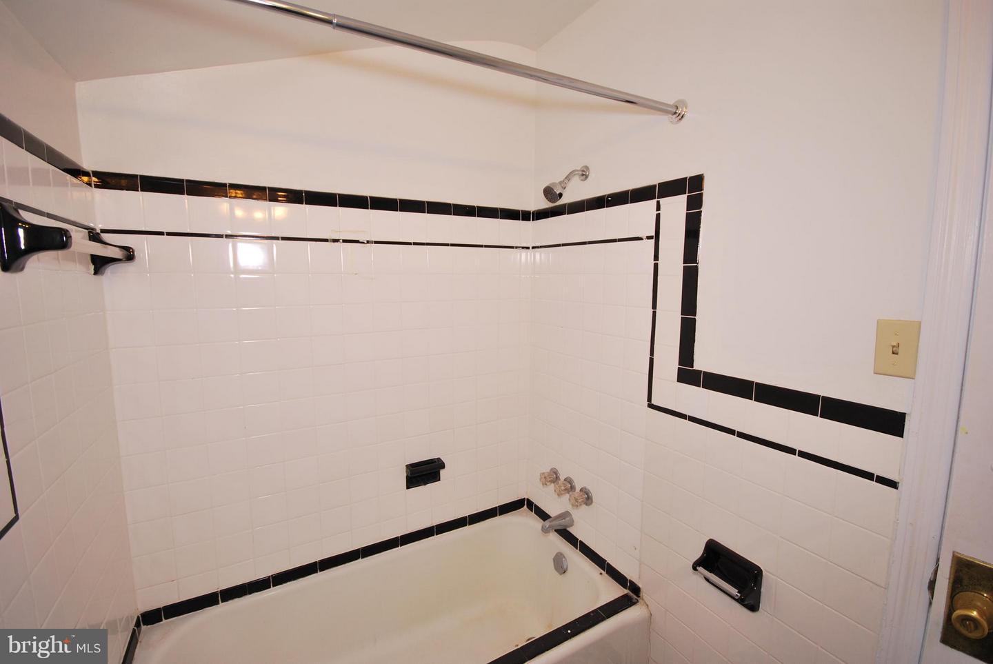 9105 Wire Ave Property Photo 21
