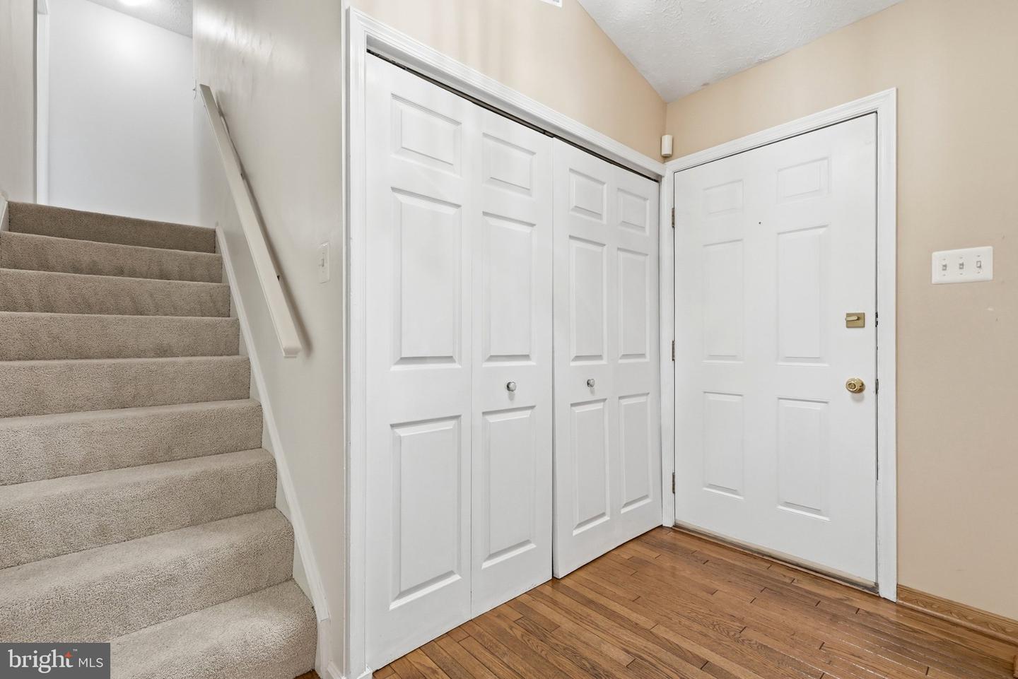 18007 Silver Leaf Dr Property Photo 7