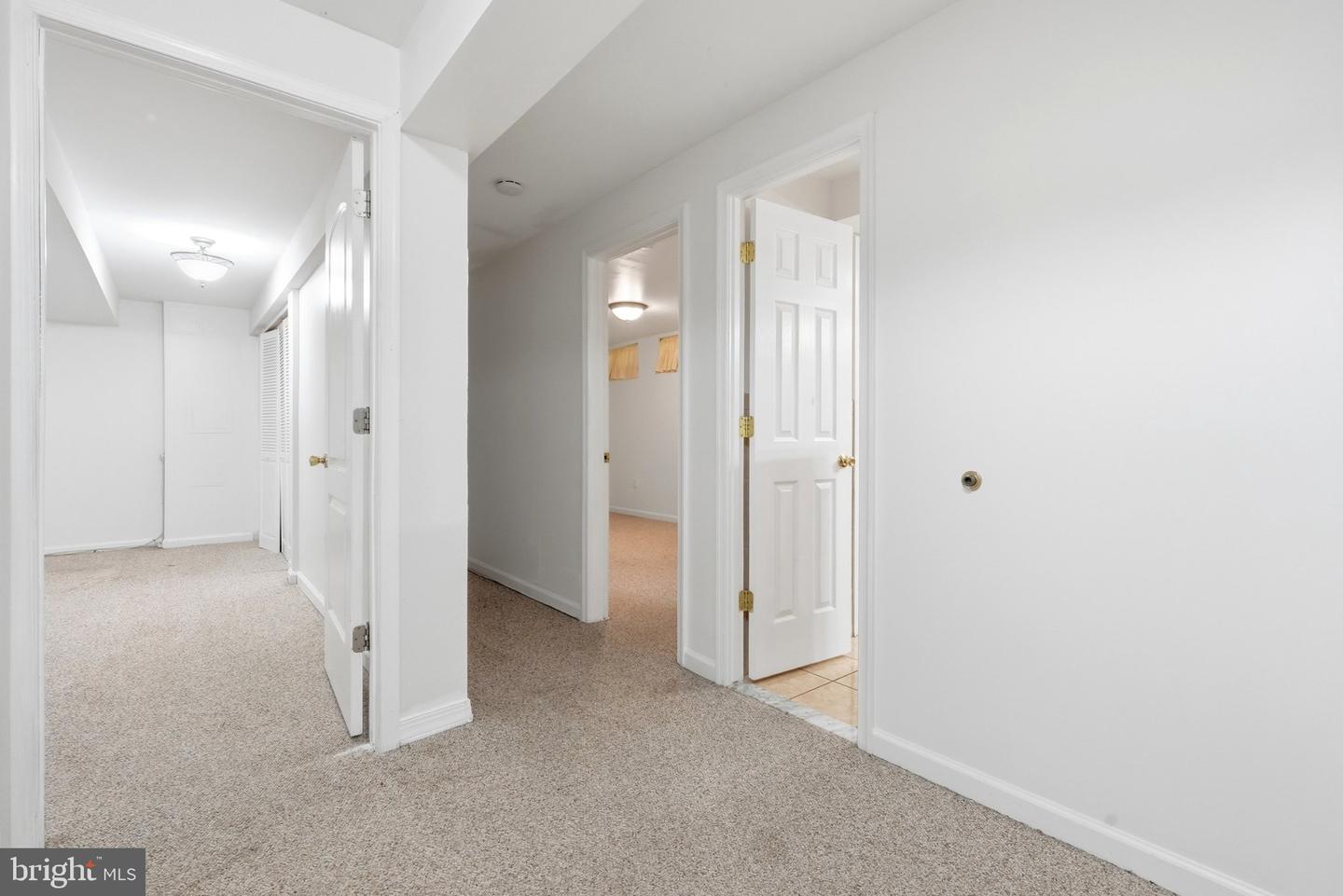 18007 Silver Leaf Dr Property Photo 37