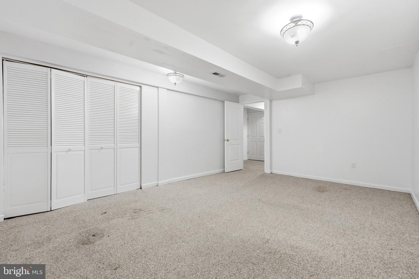 18007 Silver Leaf Dr Property Photo 39