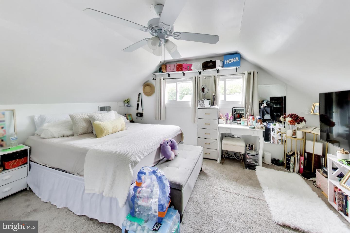 818 E Jefferson St Property Photo 17