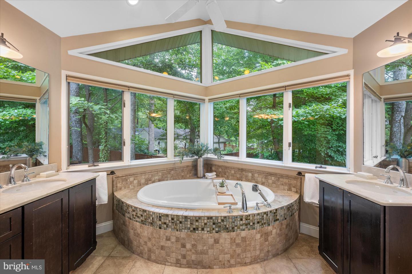 9328 Garden Ct Property Photo 17