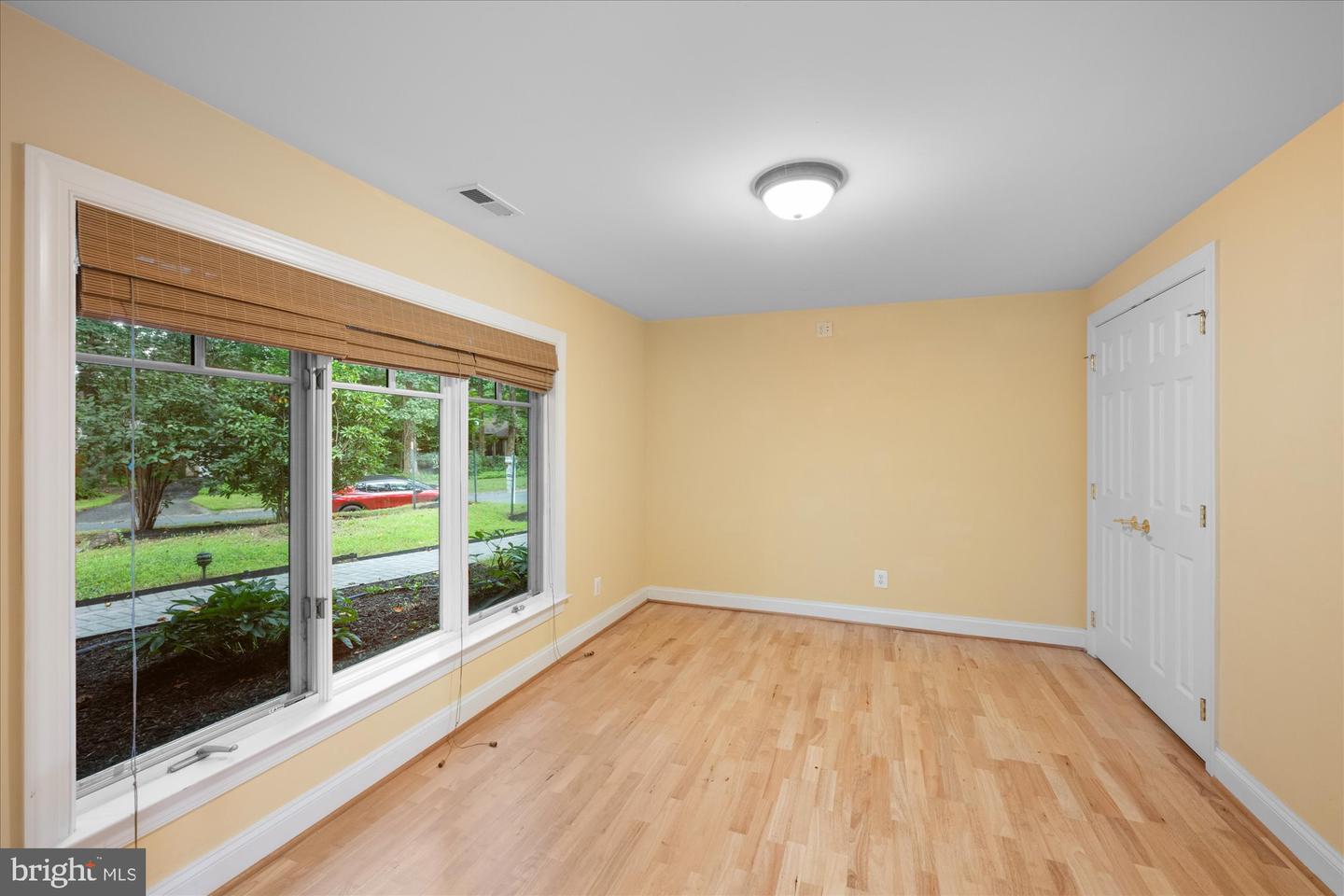 9328 Garden Ct Property Photo 26