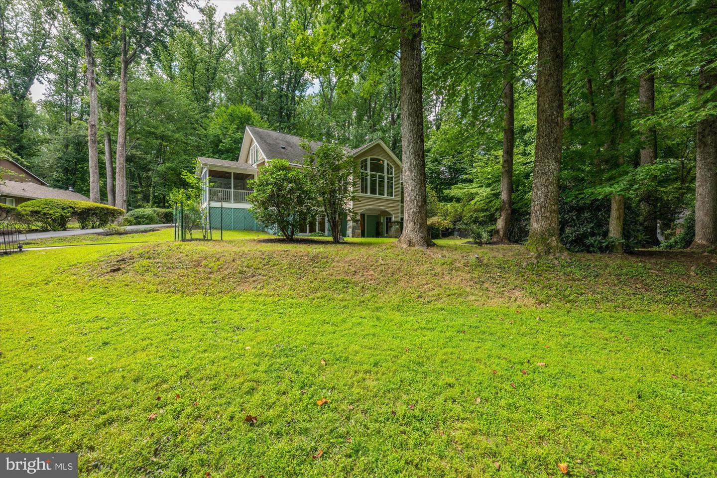 9328 Garden Ct Property Photo 34