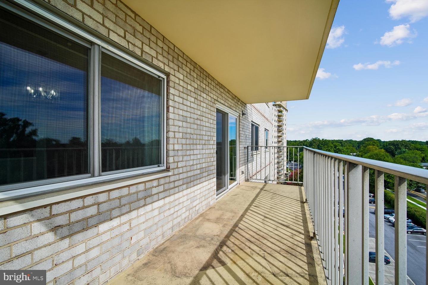 1111 University Blvd W #916-a Property Photo 6
