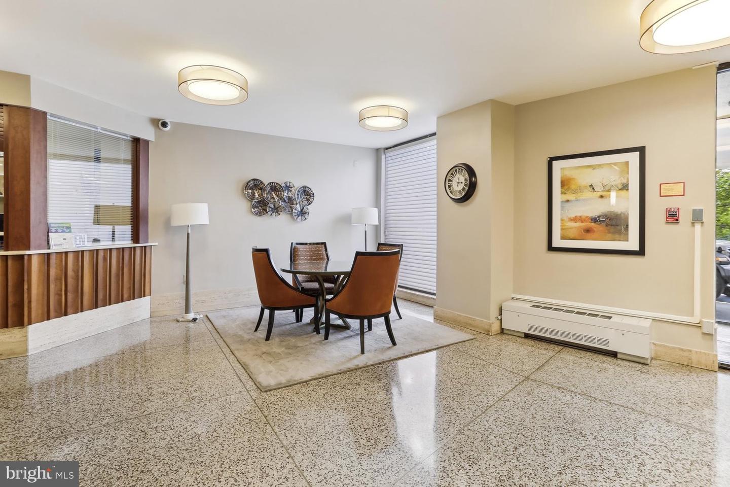 1111 University Blvd W #916-a Property Photo 30