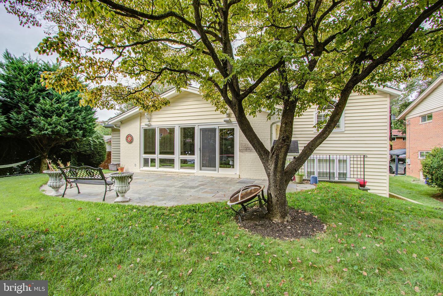9203 Cedarcrest Dr Property Photo 49